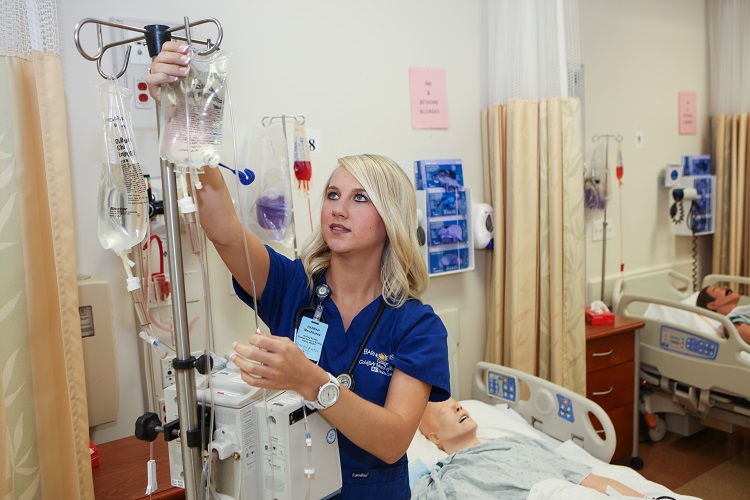 Hannah Marchbanks, Goldfarb Nursing Student and Scholarship Recipient