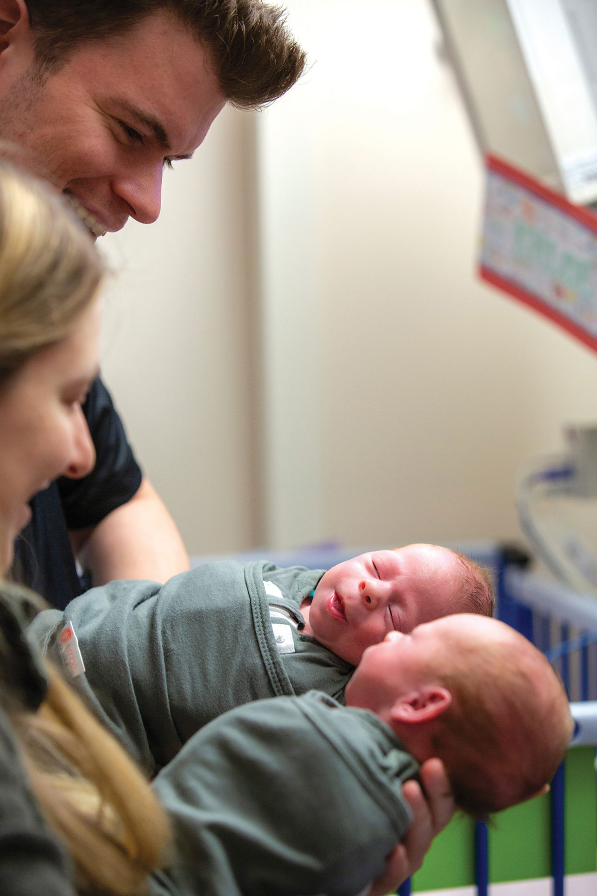 IDENTICAL TWINS KHLOE AND KARLEE ARE THRIVING AFTER IN UTERO SURGERY TO CORRECT TWIN-TO-TWIN TRANSFUSION SYNDROME.