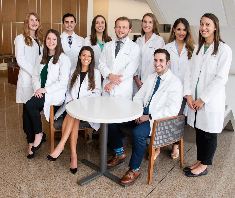 2020-2021 Barnes-Jewish Hospital Pharmacy Residents smiling for the camera 2020-2021 Barnes-Jewish Hospital Pharmacy Residents smiling for the camera